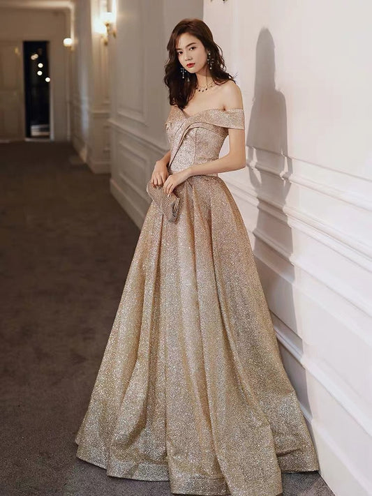 Tereza Gown