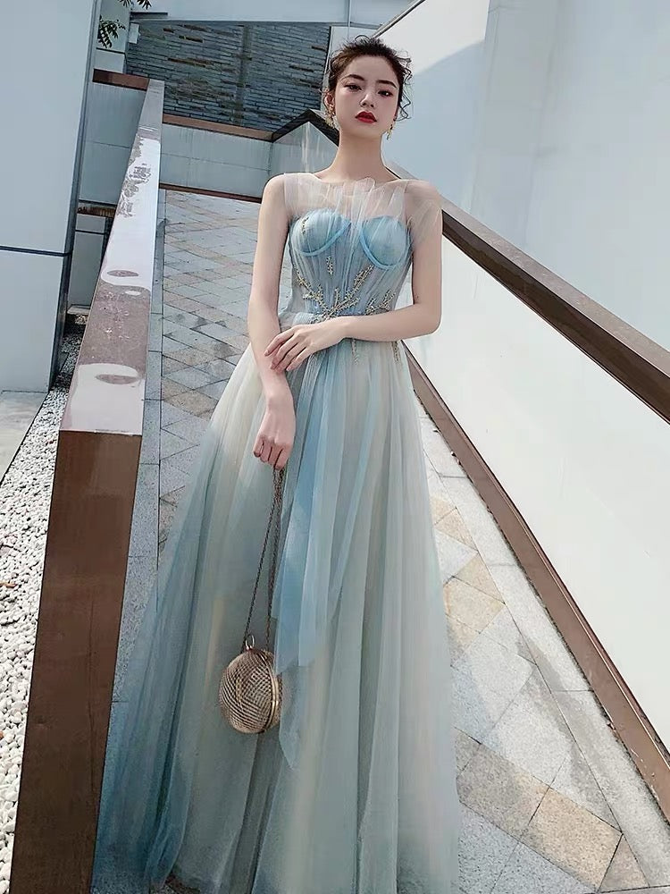 Leah Gown